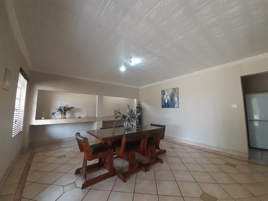 4 Bedroom Property for Sale in Vaalpark Free State